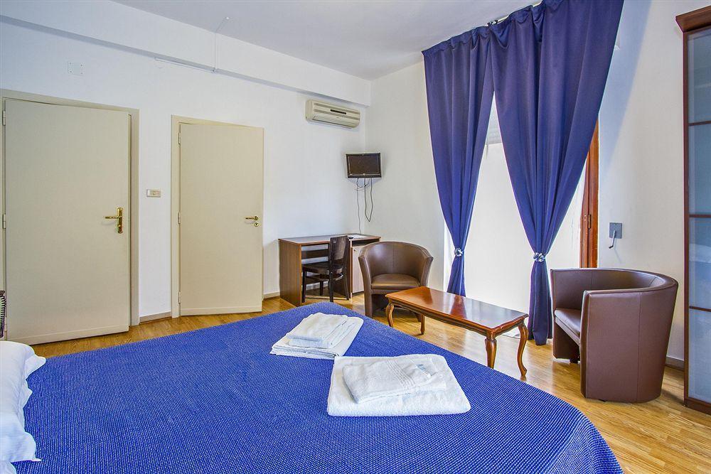 Mamma Sisi Bed & Breakfast Lecce Dış mekan fotoğraf